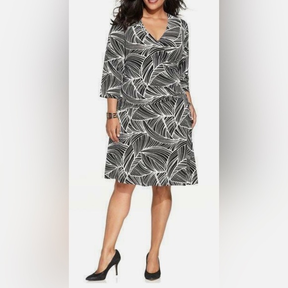 JM Collection 3/4,Sleeve Faux Wrap Dress 0X - Picture 1 of 6